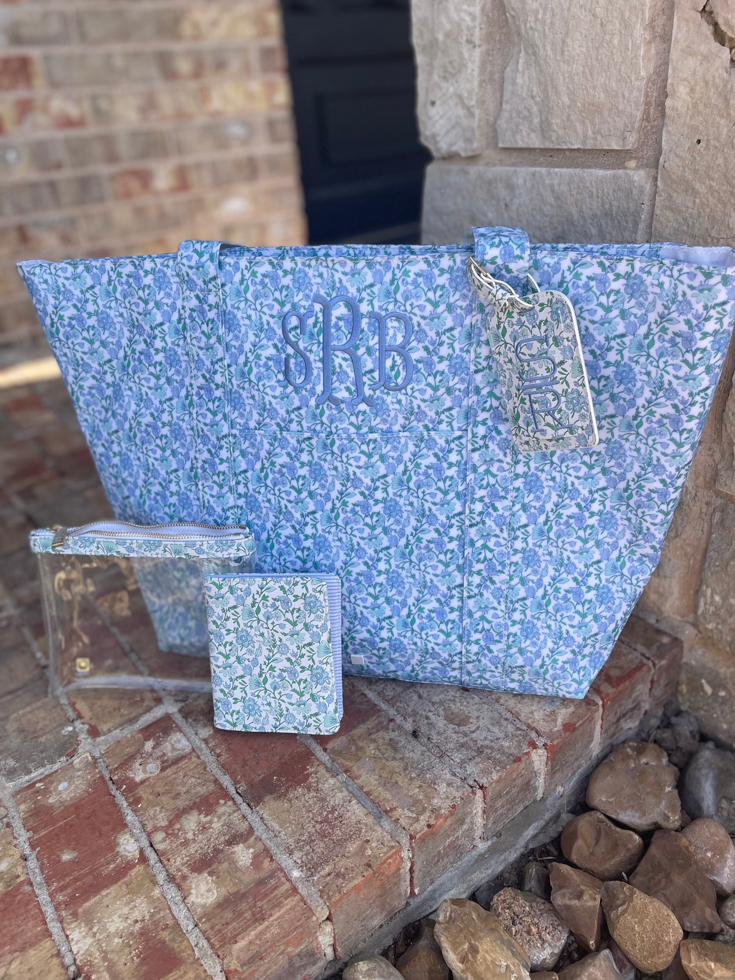 TRVL Jumbo Tote