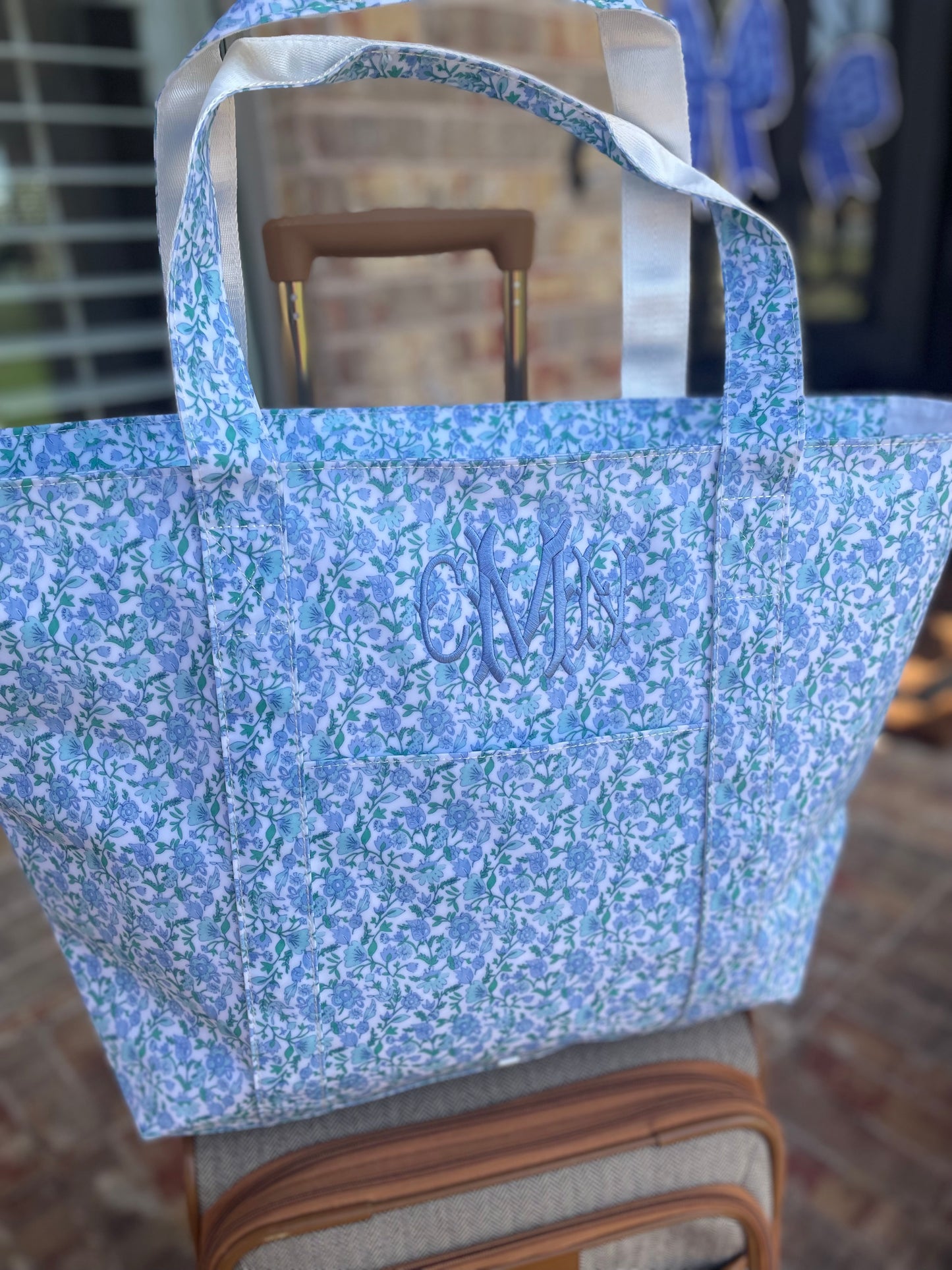 TRVL Jumbo Tote