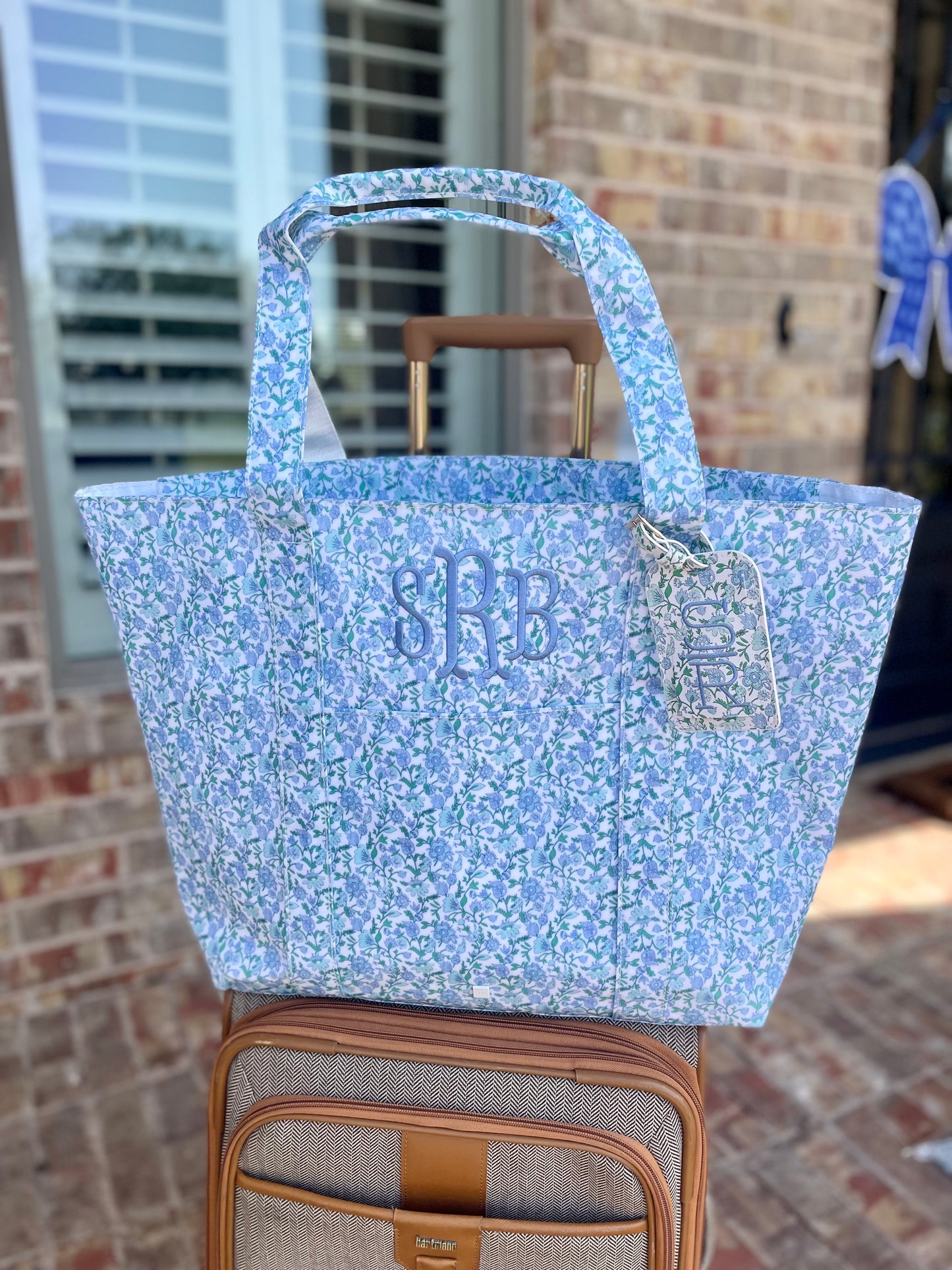 TRVL Jumbo Tote