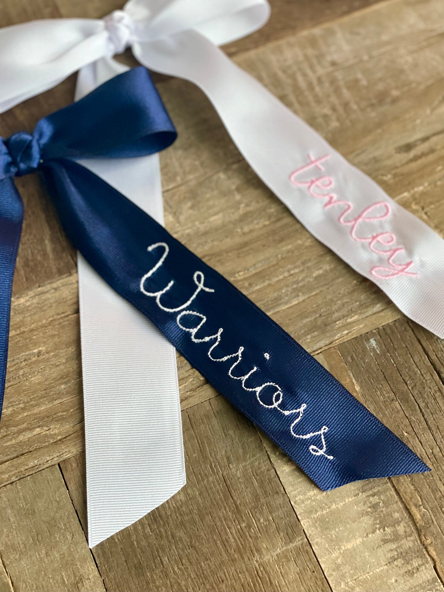 Long Tail Hair Bow